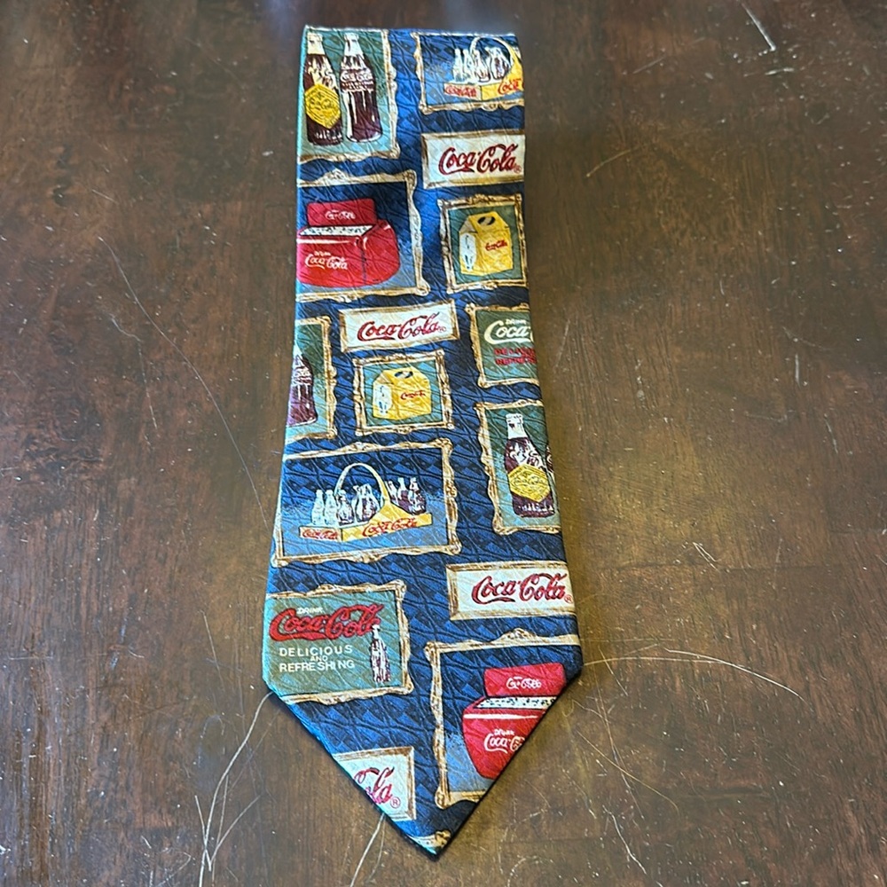 Coca Cola 100% Silk Tie